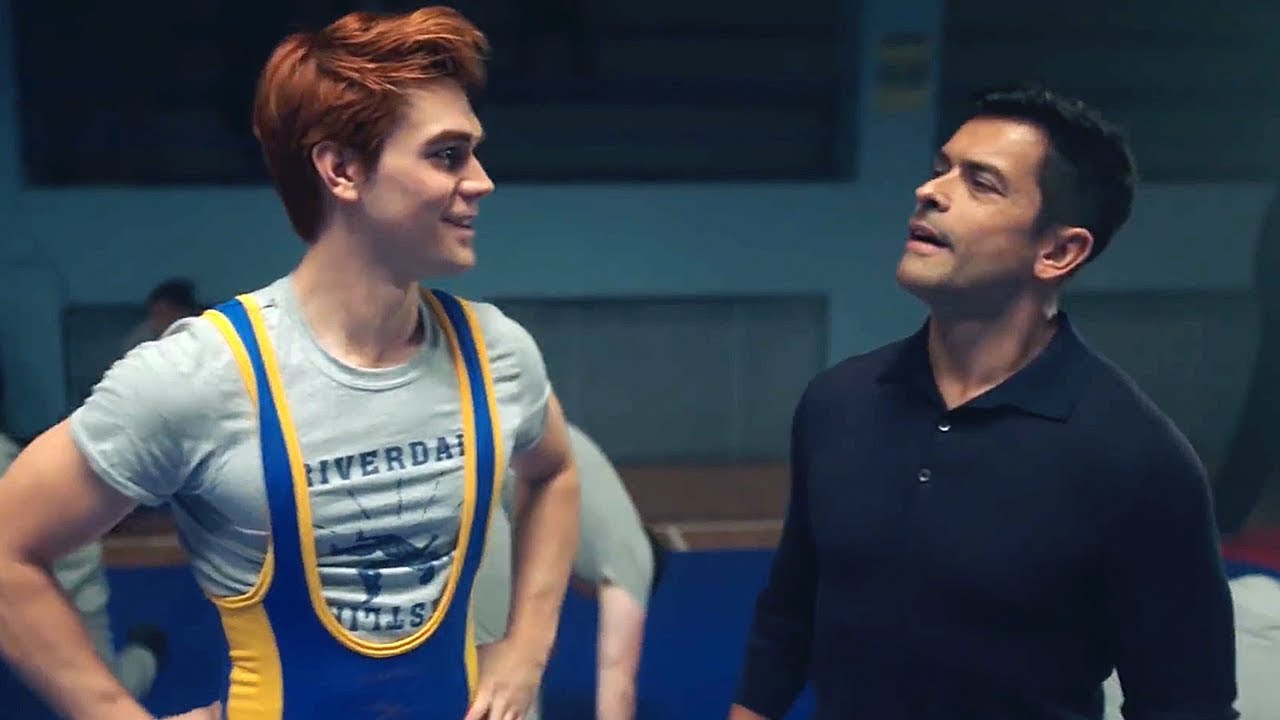 10 Gifs Of Archie Getting Sweaty In His Singlet From Last 