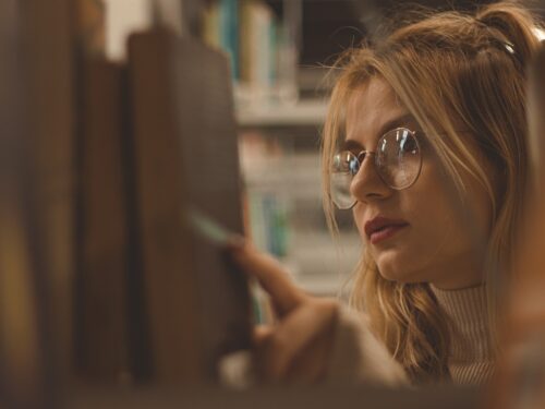 Tutto sul libro di Mala influencia