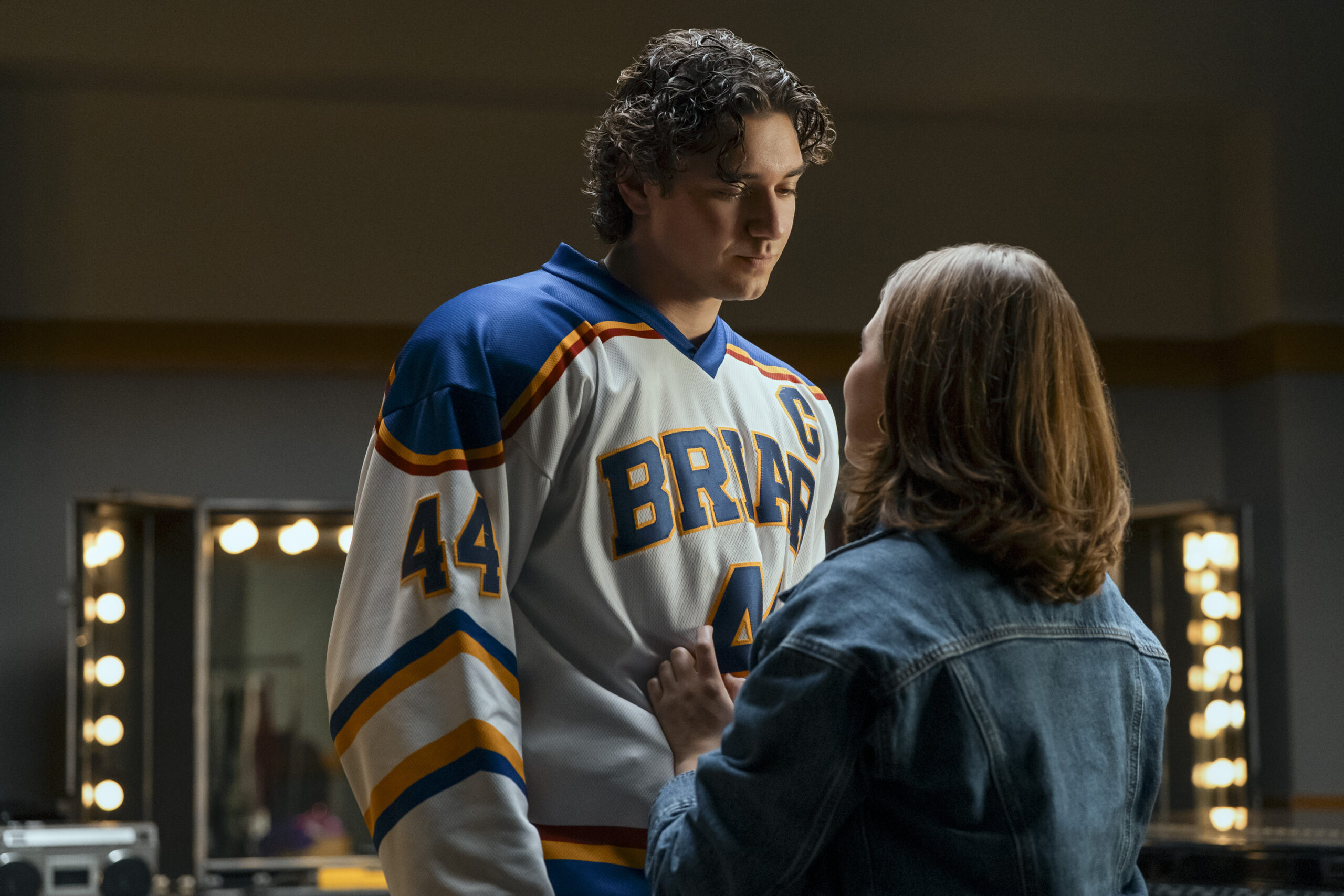 Garrett Graham (Belmont Cameli) and Hannah Wells (Ella Bright) in OFF CAMPUS