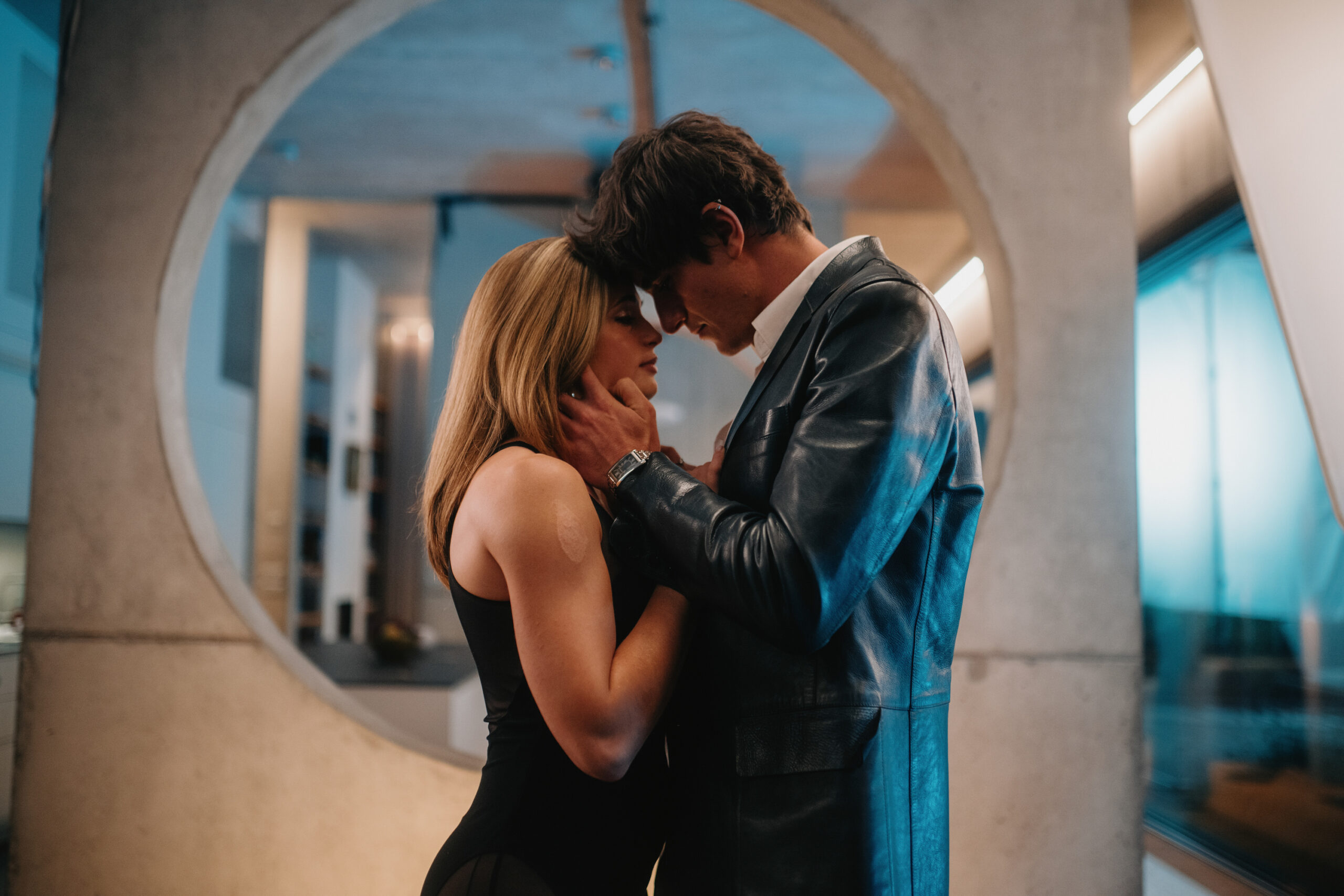 Drive. Cuori in pista: il romanzo di Tamara Lush arriva in Italia, presto anche il film su Prime Video